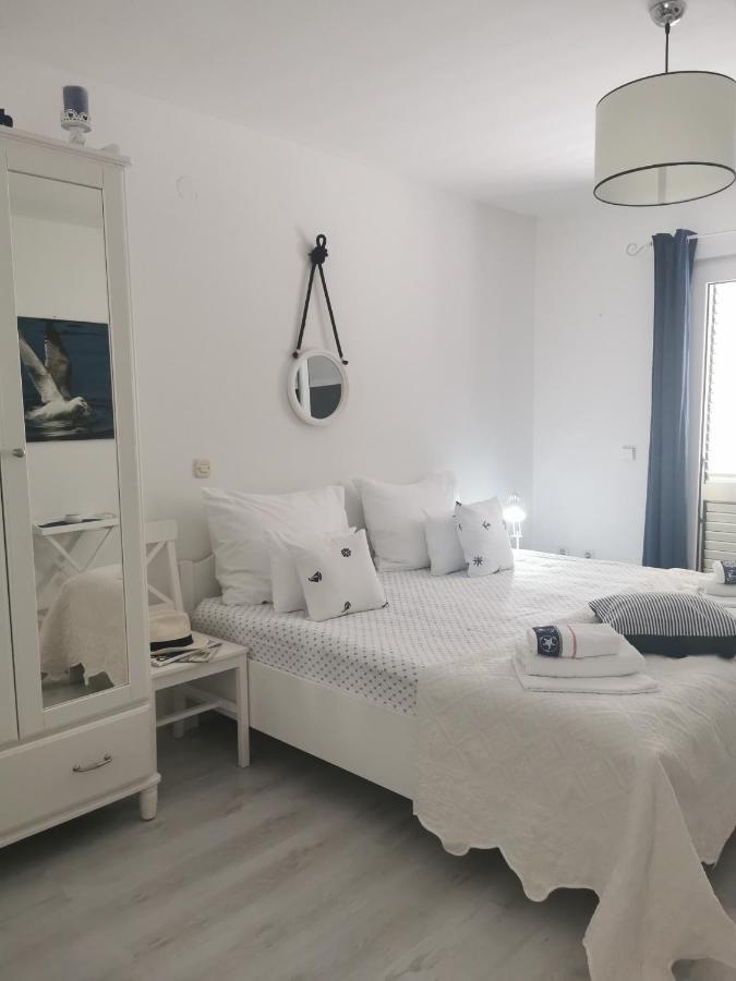 חוואר Oleander Apartment & Room Centar מראה חיצוני תמונה