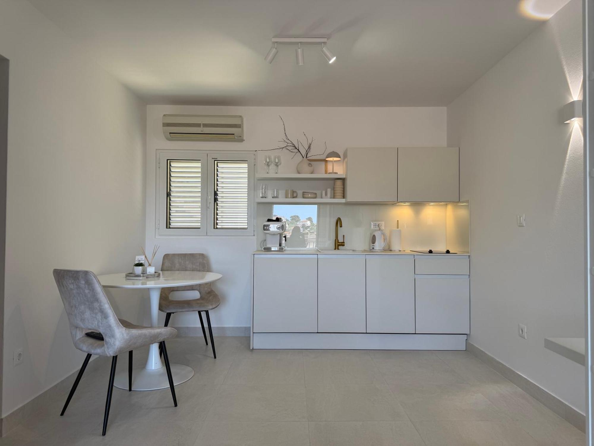 חוואר Oleander Apartment & Room Centar מראה חיצוני תמונה