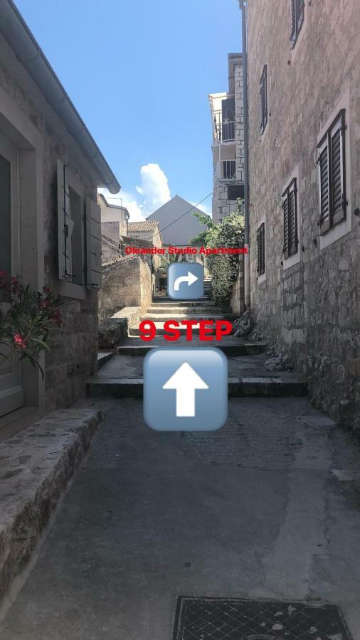 חוואר Oleander Apartment & Room Centar מראה חיצוני תמונה